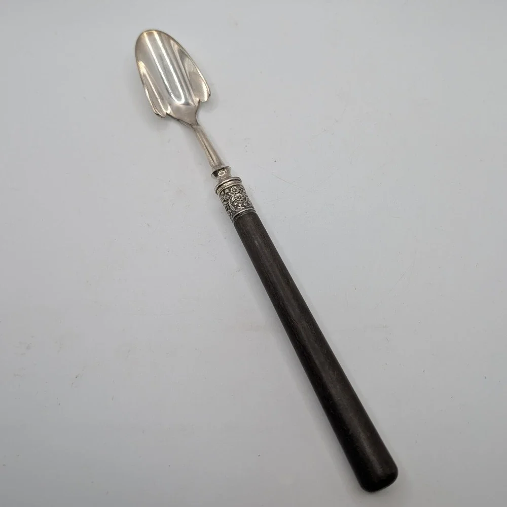 Vtg Gorham Cheese Scoop Silver Plate Wood Handle Floral Repousse Antique 9.5in